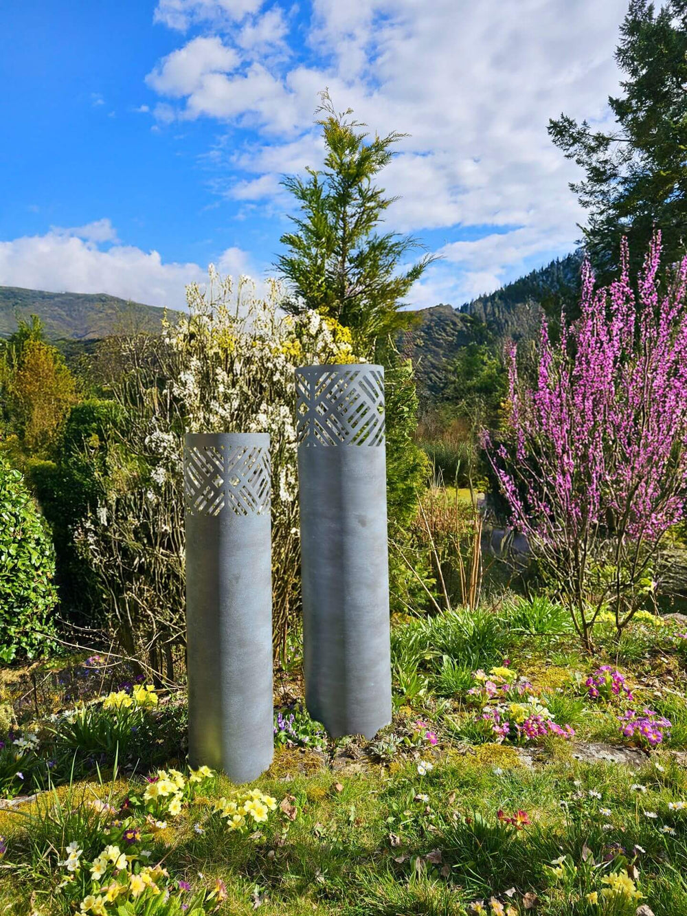 Windlichtsäule Adda pulverbeschichtet matt-grau Windlichtsäule Adda pulverbeschichtet matt-grau